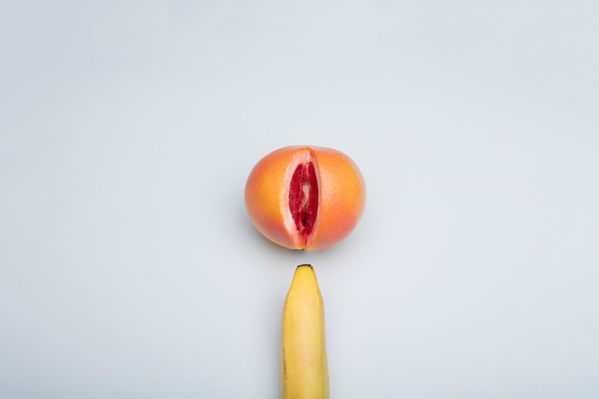 Banana and grapefruit--image depicting food and sexual health.